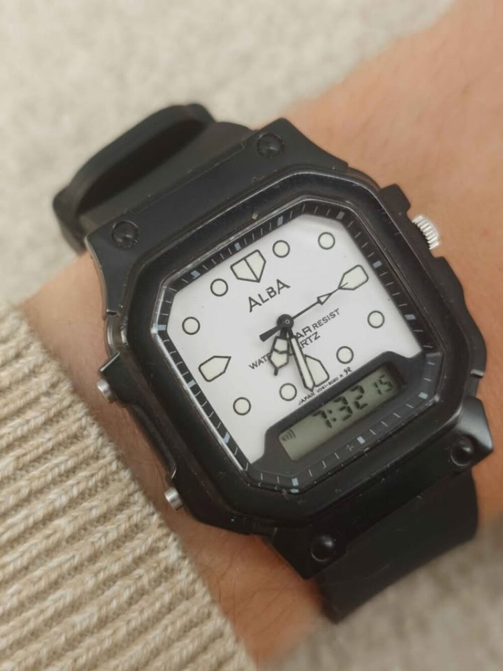 Seiko Alba V041-5010 Ana-Digi Quartz Alarm Chronograph Calendar JDM 35mm  Brand: